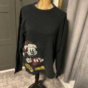 Disneyland long sleeve crewneck, thermal size, large Christmas, Micke distressed
